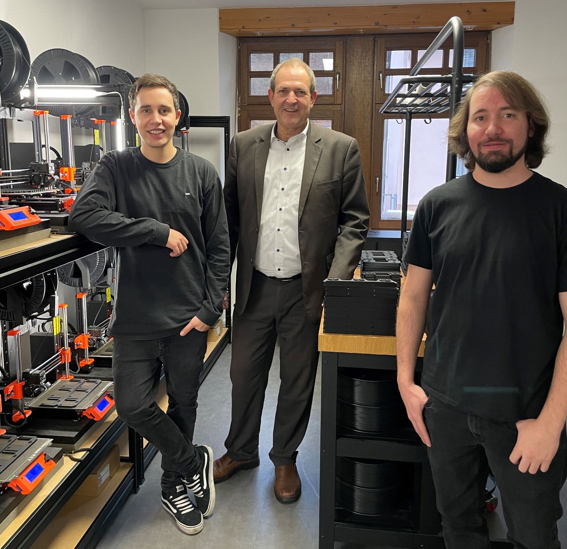 Lord Mayor Frühauf with David and Adrian Gemmel in their company