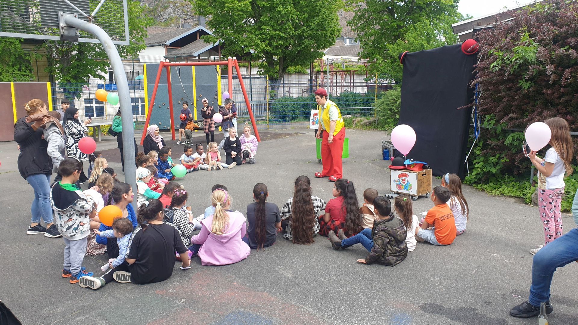 Impressions of a Wasenfest in earlier years.