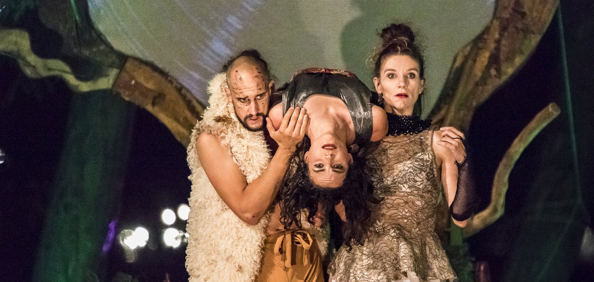 Scene photo from the production "Dreamer".