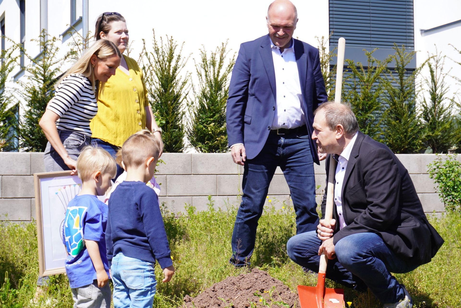 A shrub was also planted during the visit by the city council.