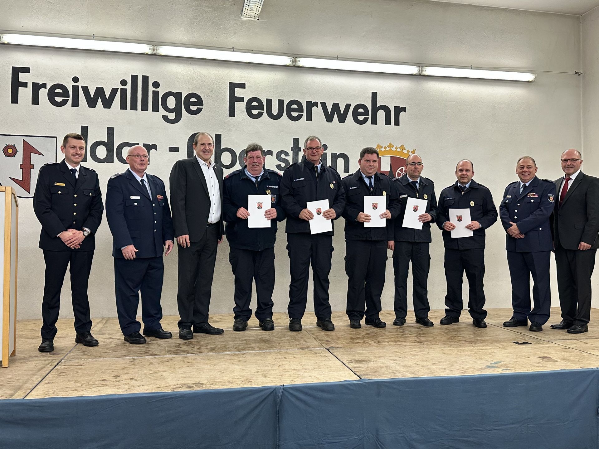 Olaf Hartenberger, Thorsten Hartenberger, Christian Kurz, Martin Herzog and Hanno Stilz were awarded the Golden Fire Brigade Badge of Honor.