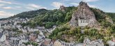 Luftansicht über den Idar-Obersteiner Stadtteil Oberstein mit Felsenkirche und Obersteiner Schloss
