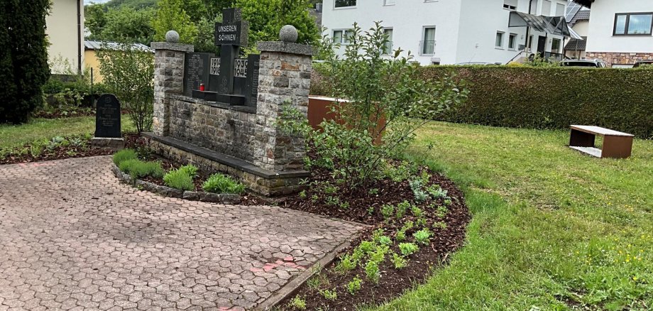 Auf dem Friedhof Georg-Weierbach wurde ein neuer Ruhe-Park errichtet. Das Foto zeigt den neu errichteten Ruhe-Park auf dem Friedhof Georg-Weierbach.